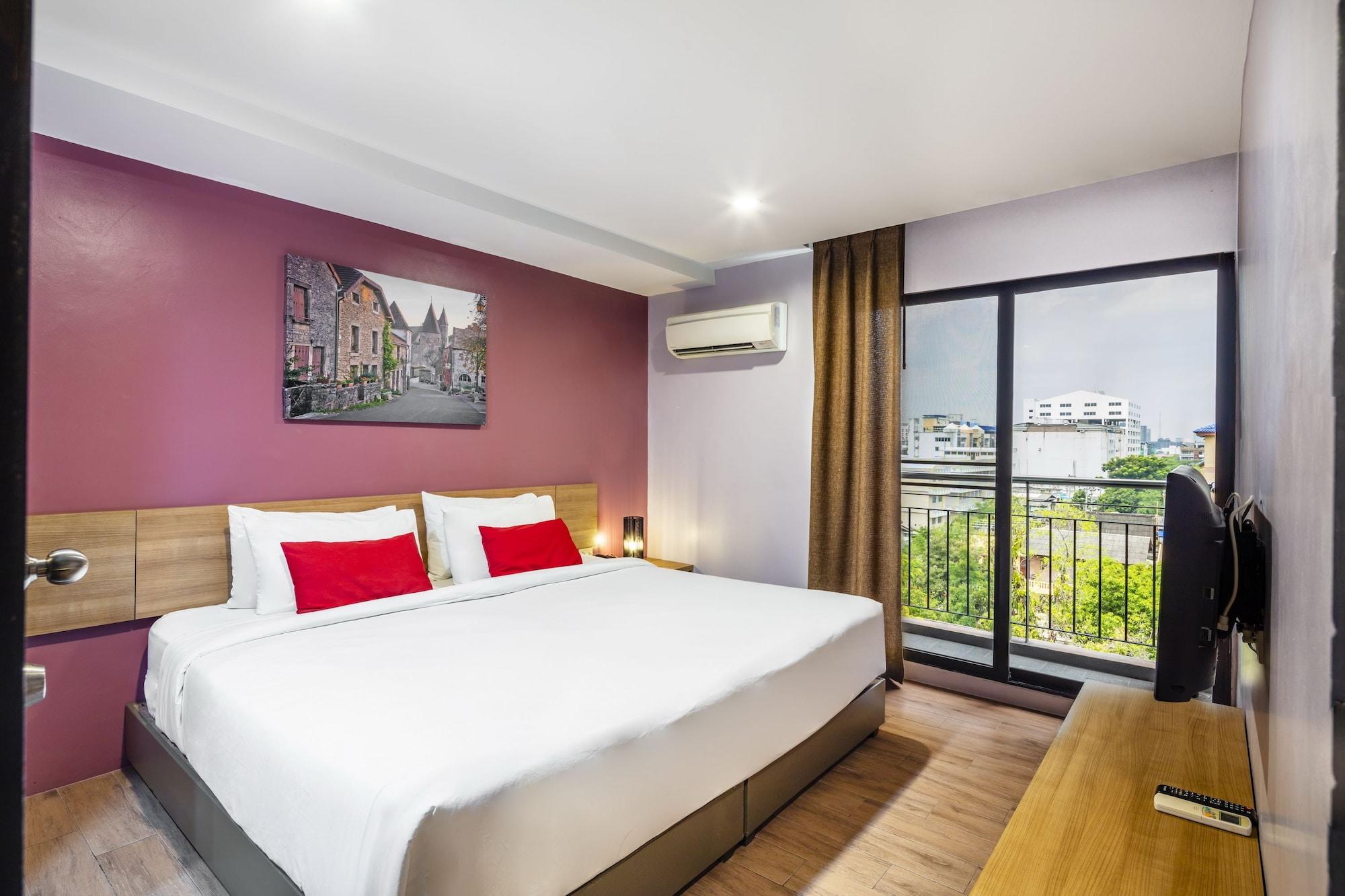 Livotel Hotel Lat Phrao Bangkok Esterno foto