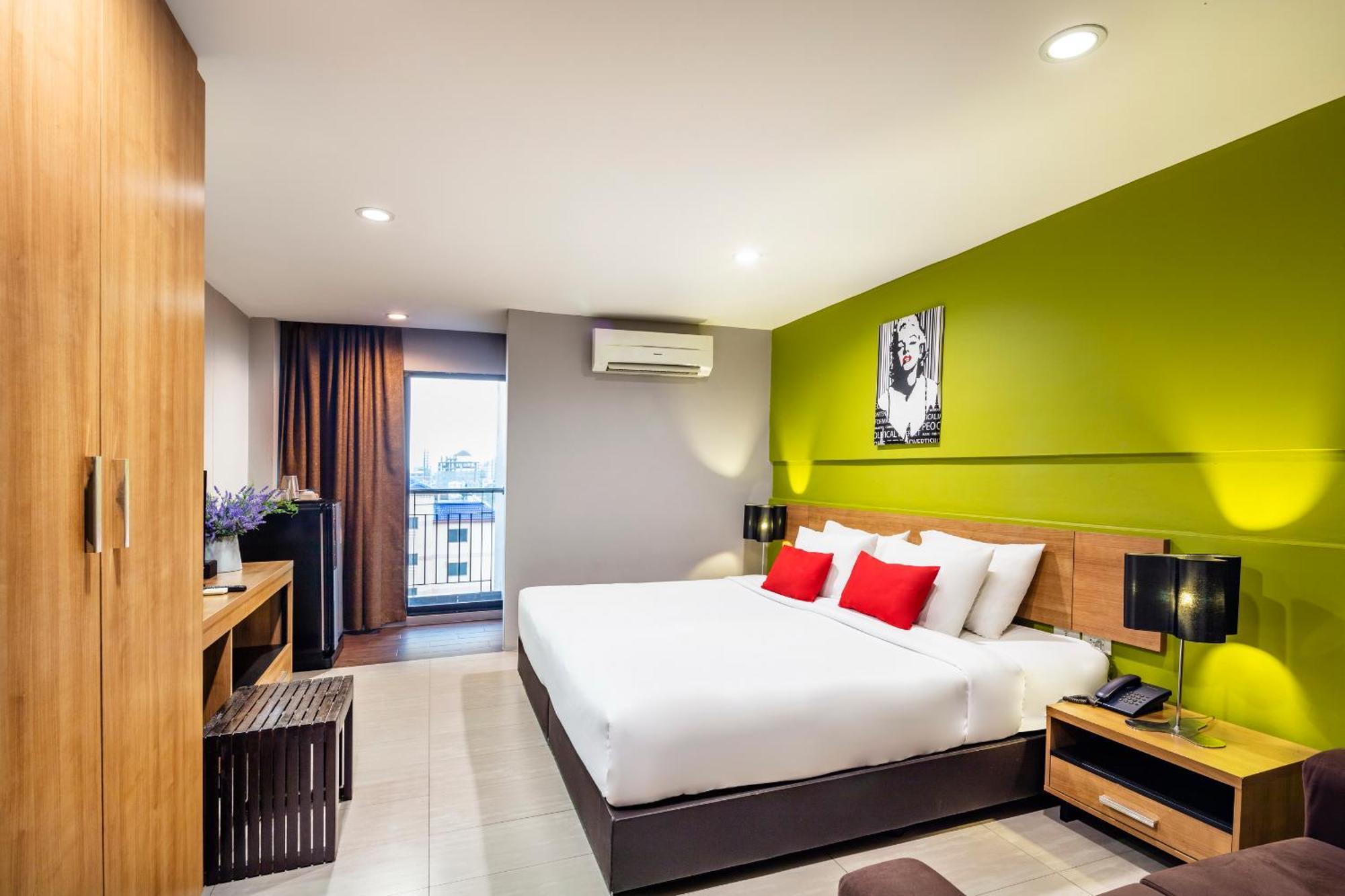 Livotel Hotel Lat Phrao Bangkok Esterno foto