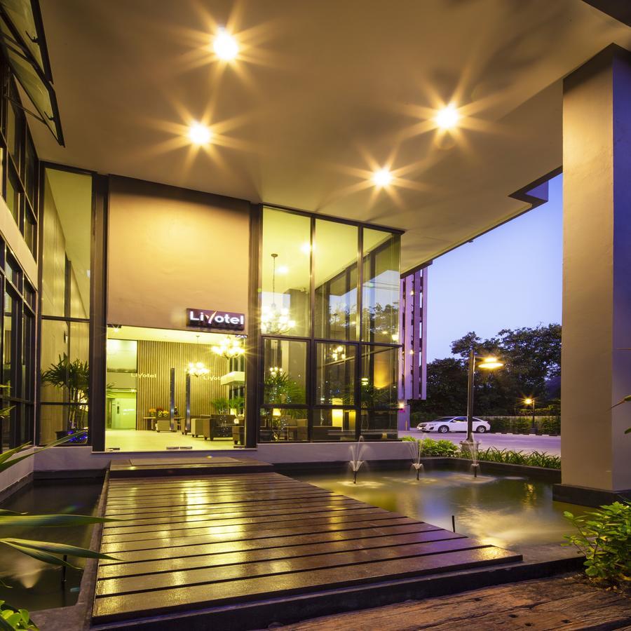 Livotel Hotel Lat Phrao Bangkok Esterno foto