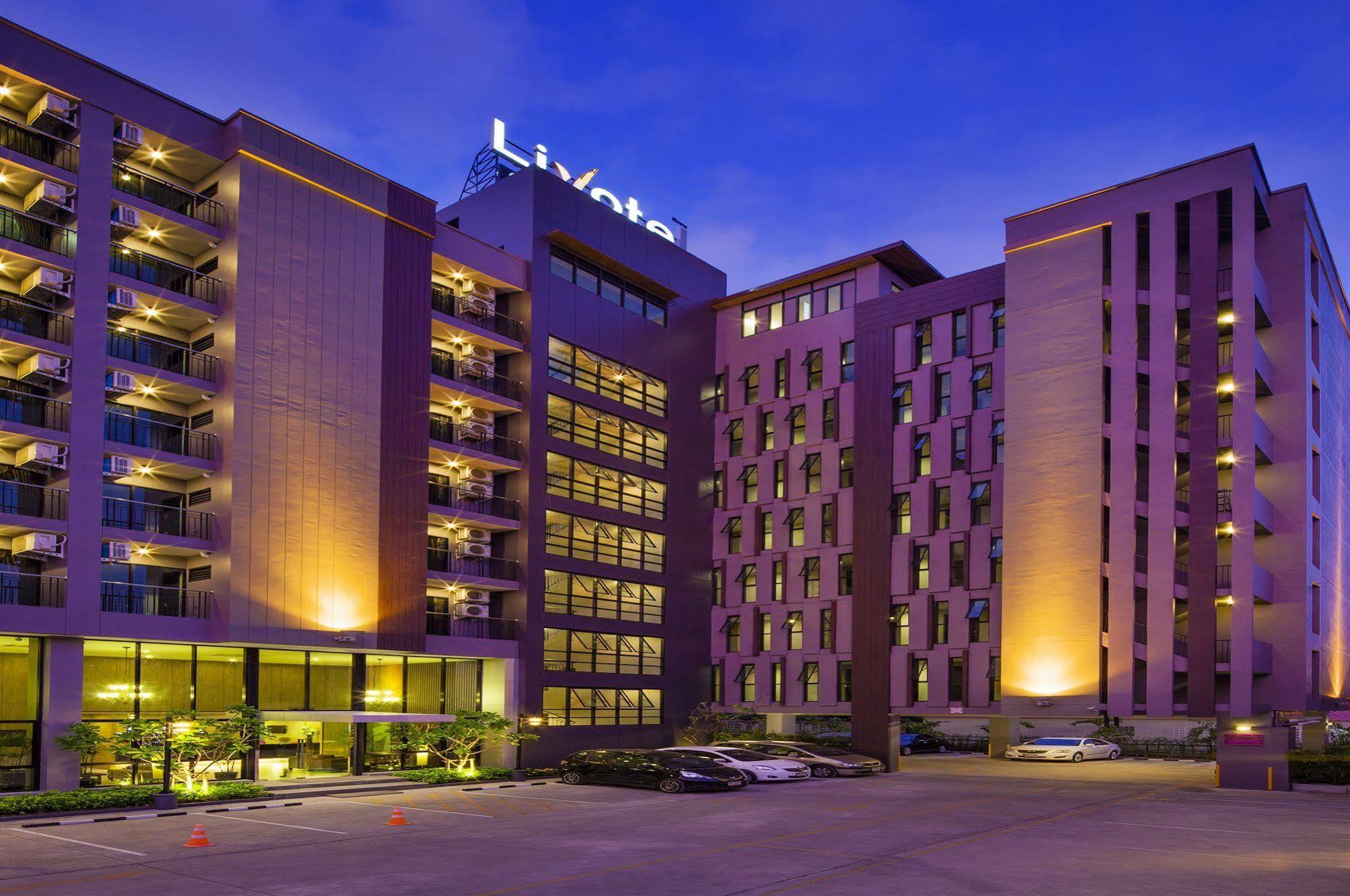 Livotel Hotel Lat Phrao Bangkok Esterno foto